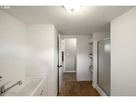 1221 SW Maple Street Dallas OR 97338