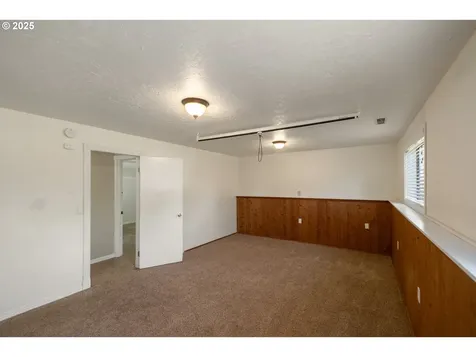 1221 SW Maple Street Dallas OR 97338