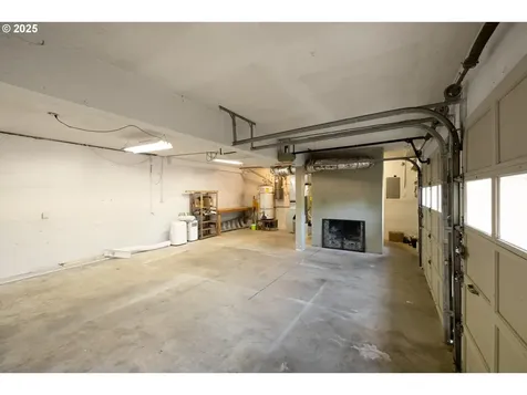 1221 SW Maple Street Dallas OR 97338