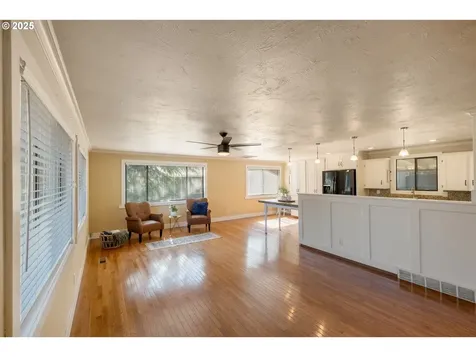 1221 SW Maple Street Dallas OR 97338