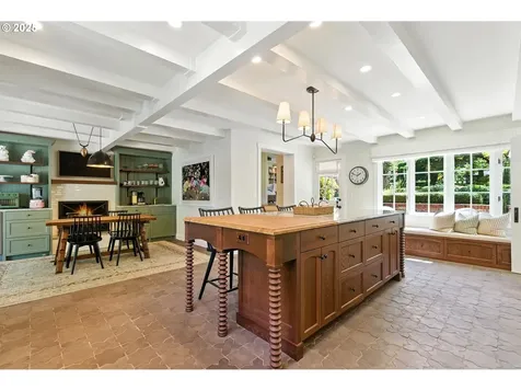 919 Westpoint Road Lake Oswego OR 97034