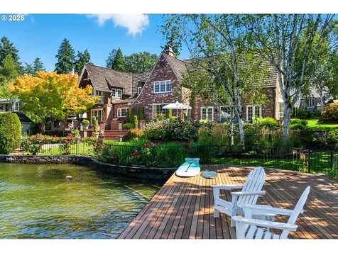 919 Westpoint Road Lake Oswego OR 97034