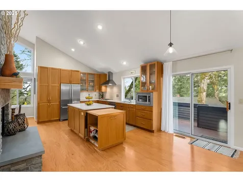 2380 Valley View Drive West Linn OR 97068