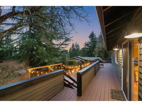 2380 Valley View Drive West Linn OR 97068