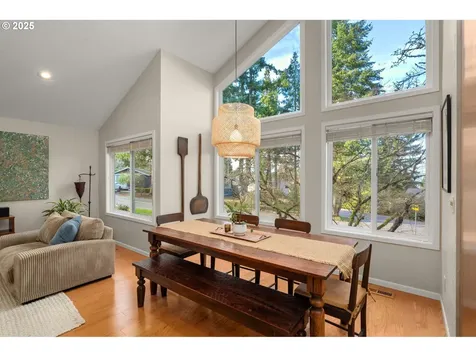 2380 Valley View Drive West Linn OR 97068