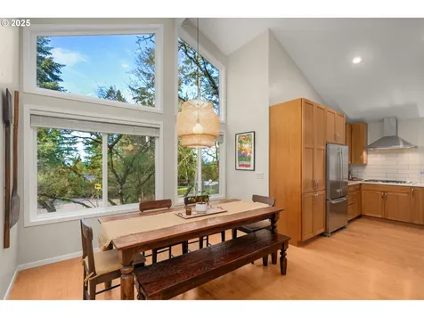 2380 Valley View Drive West Linn OR 97068
