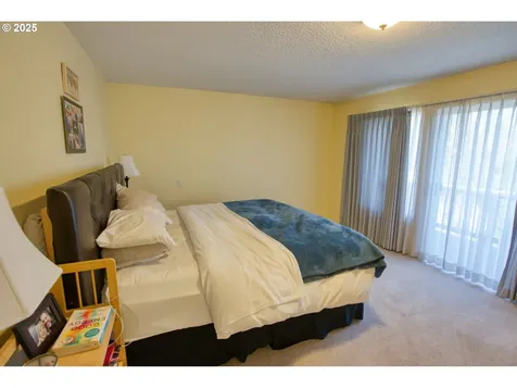 2770 May Street Hood River OR 97031