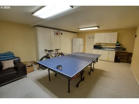 2770 May Street Hood River OR 97031
