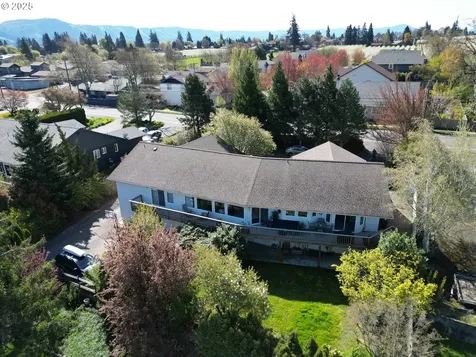 2770 May Street Hood River OR 97031