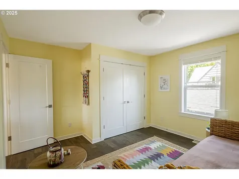 3978 SE Boise Street Portland OR 97202