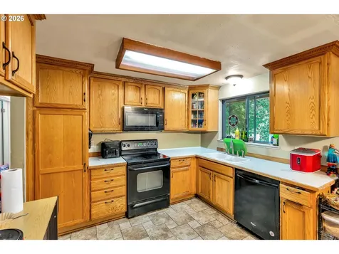 75 SE 205th Place Gresham OR 97030