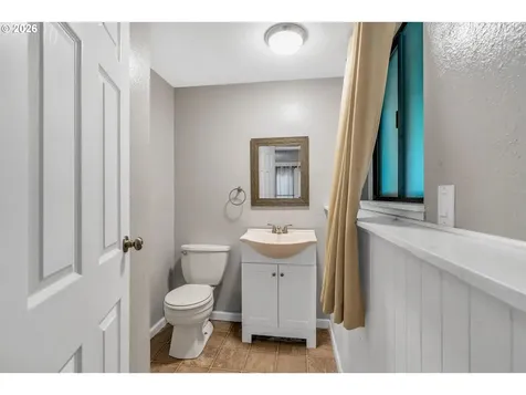 75 SE 205th Place Gresham OR 97030