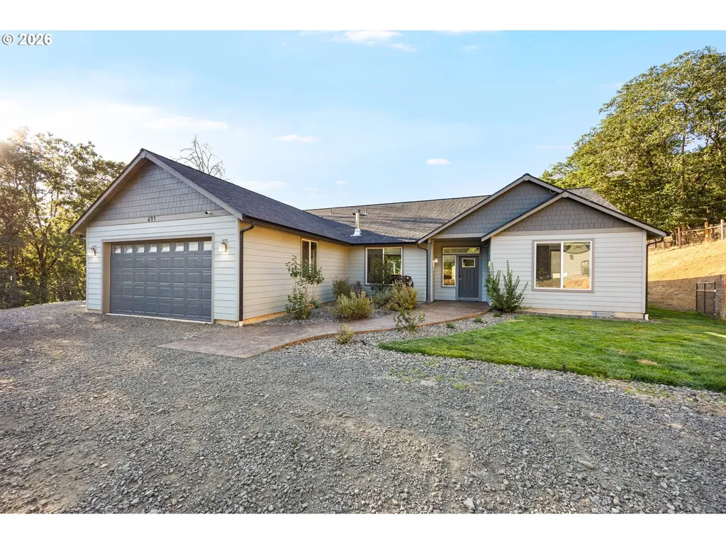 491 Oakwood Drive Oakland OR 97462