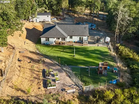 491 Oakwood Drive Oakland OR 97462