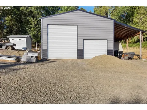 491 Oakwood Drive Oakland OR 97462