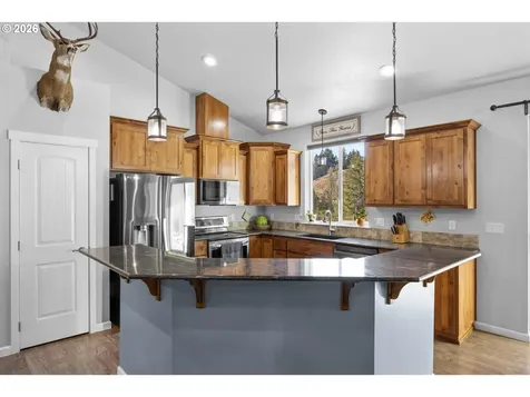 491 Oakwood Drive Oakland OR 97462