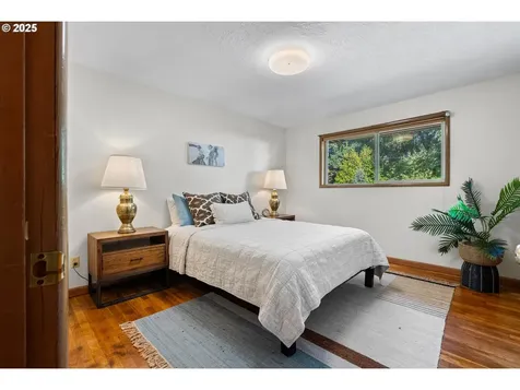 1130 NE 108th Avenue Portland OR 97220