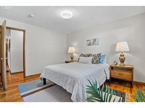 1130 NE 108th Avenue Portland OR 97220