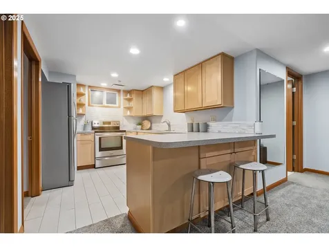 1130 NE 108th Avenue Portland OR 97220