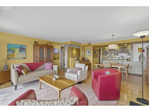 2221 SW 1st Avenue Portland OR 97201
