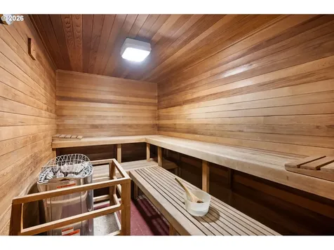 2221 SW 1st Avenue Portland OR 97201