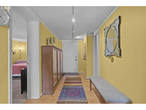 2221 SW 1st Avenue Portland OR 97201