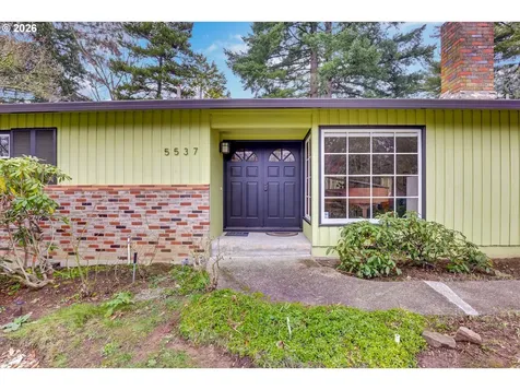 5537 SW Seymour Court Portland OR 97221