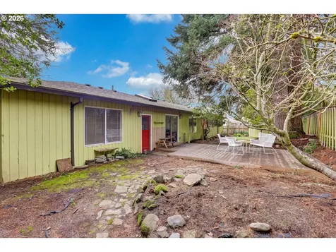 5537 SW Seymour Court Portland OR 97221