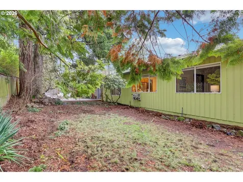 5537 SW Seymour Court Portland OR 97221