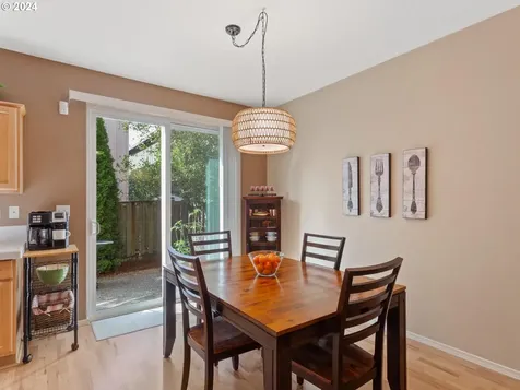 4618 SE Olivewood Street Hillsboro OR 97123