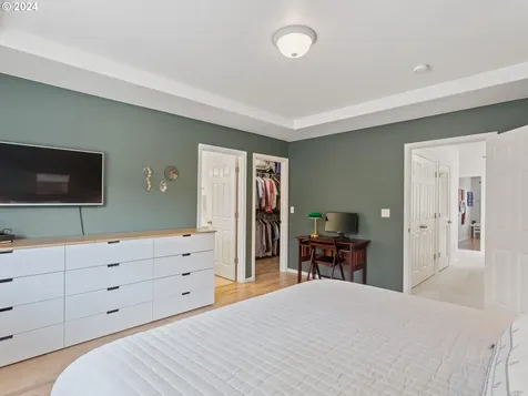 4618 SE Olivewood Street Hillsboro OR 97123