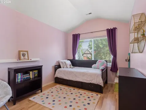 4618 SE Olivewood Street Hillsboro OR 97123