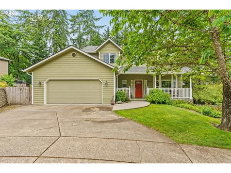 6828 Holly Street Springfield OR 97478