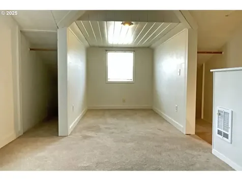 2775 Hilyard Street Eugene OR 97405