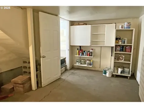 2775 Hilyard Street Eugene OR 97405