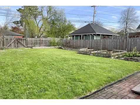 2775 Hilyard Street Eugene OR 97405