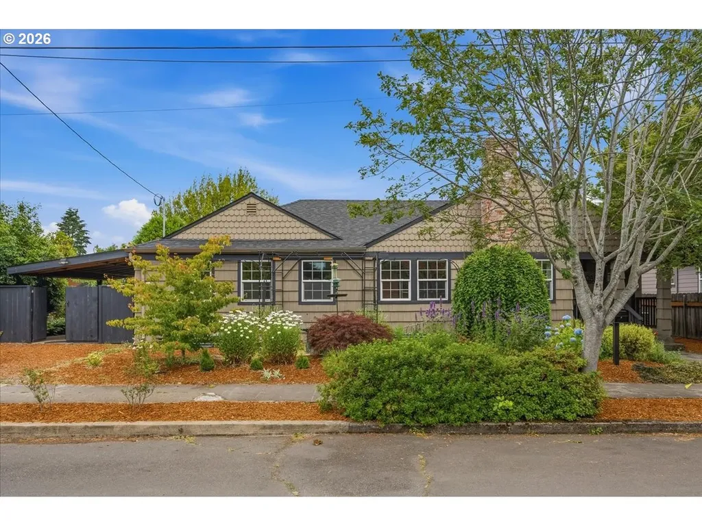 5030 SE 49th Avenue Portland OR 97206