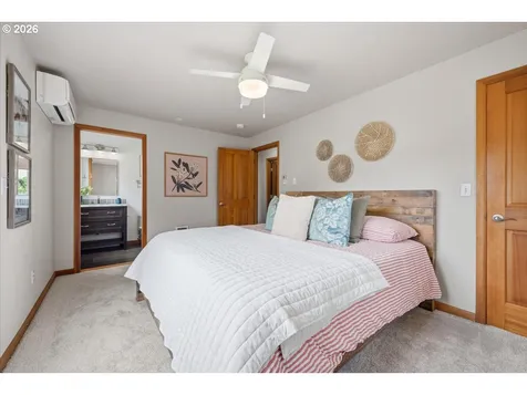 5030 SE 49th Avenue Portland OR 97206