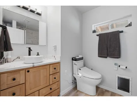 5030 SE 49th Avenue Portland OR 97206
