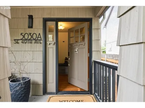 5030 SE 49th Avenue Portland OR 97206