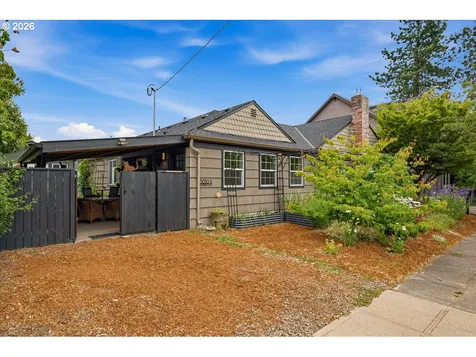 5030 SE 49th Avenue Portland OR 97206
