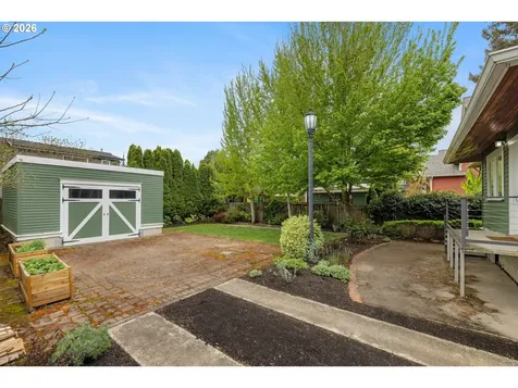 1524 SE Malden Street Portland OR 97202