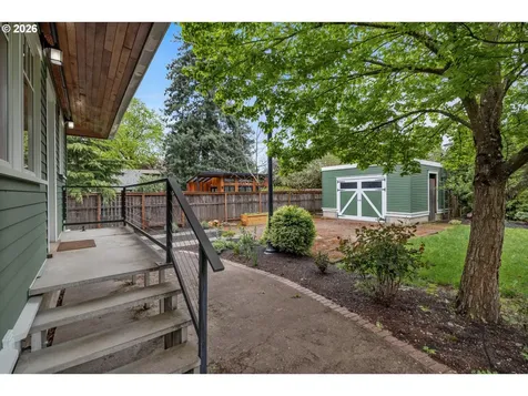 1524 SE Malden Street Portland OR 97202