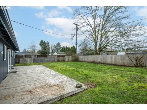 860 Maxwell Road Eugene OR 97404