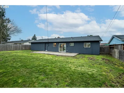 860 Maxwell Road Eugene OR 97404