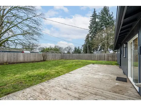 860 Maxwell Road Eugene OR 97404