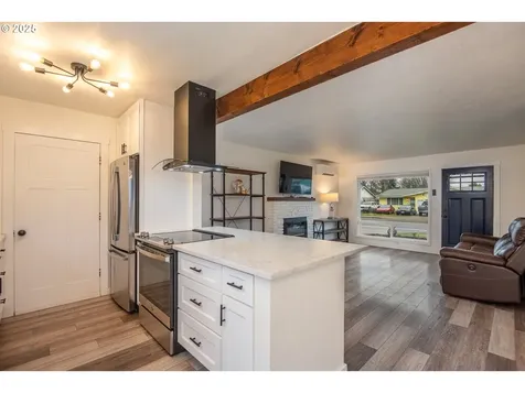 860 Maxwell Road Eugene OR 97404