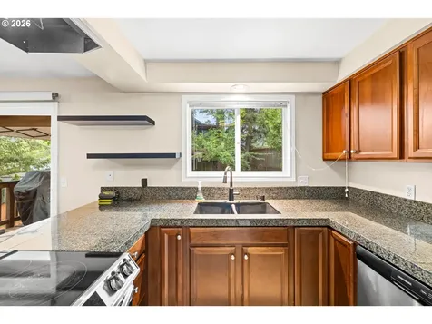 4741 SW 207th Court Beaverton OR 97078
