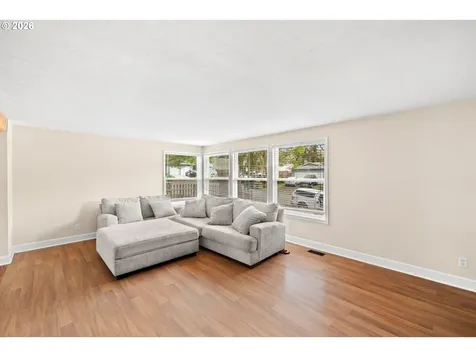 4741 SW 207th Court Beaverton OR 97078