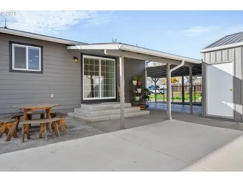 3721 Joe Avenue Roseburg OR 97471